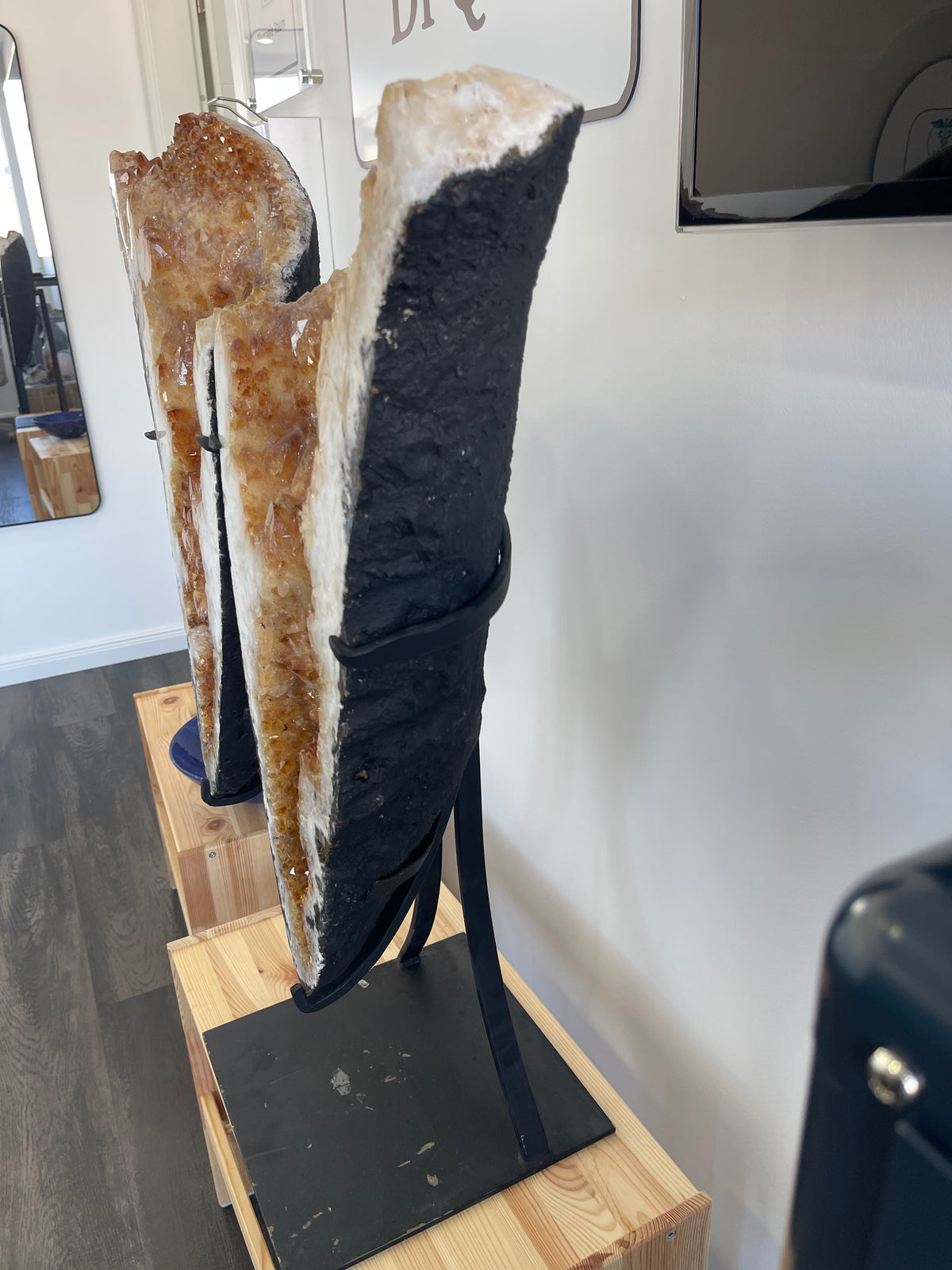 Citrin Kristallflügel – 55,55 kg